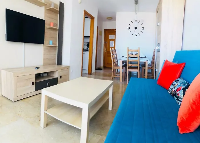 Holiday Apartment 5 Min To Levante Beach